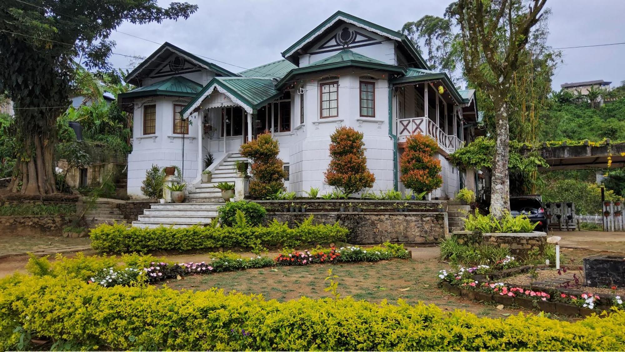 Walauwa On The Hill Hotel Hatton Exterior photo